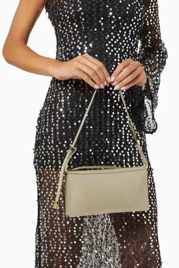 حقيبة كتف سيستر جلد