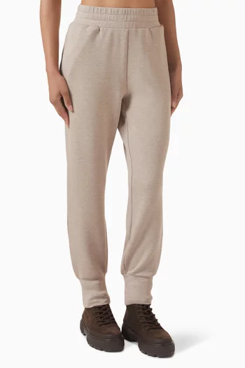 بنطال رياضي بحواف ضيقة وطول 27.5‏ بوصة