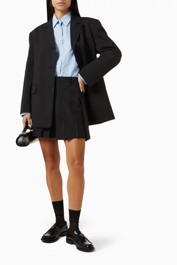 شورت بقصة بسيطة وطيات