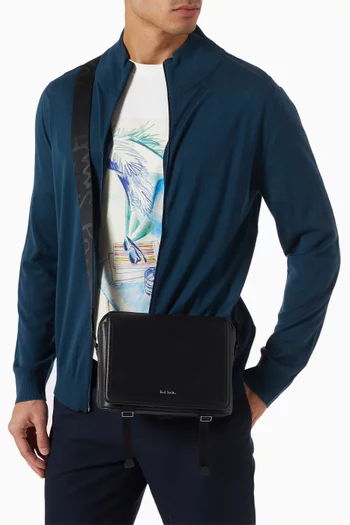 Straw-Grain Messenger Bag in Embossed Leather