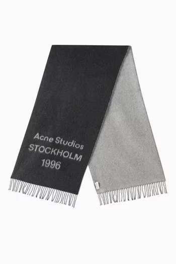 Logo Jacquard Scarf in Wool