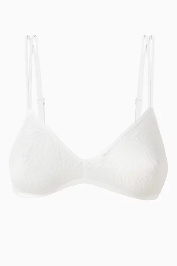 حمالة صدر سي كيه انستنكت بتصميم مثلث دانتيل شفاف