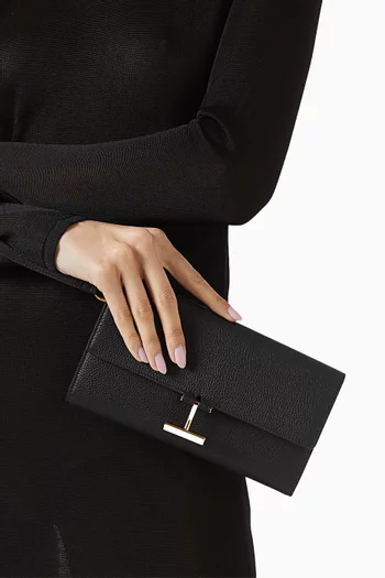 Tara Wristlet in Grained Leather