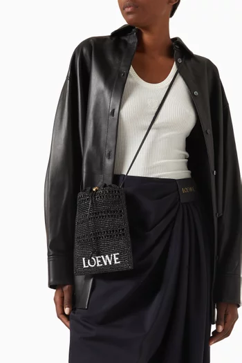 حقيبة بتصميم جيب برباط تضييق خوص لويفي × بولا ايبيزا