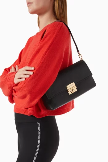 Medium Addie Shoulder Bag in Leather
