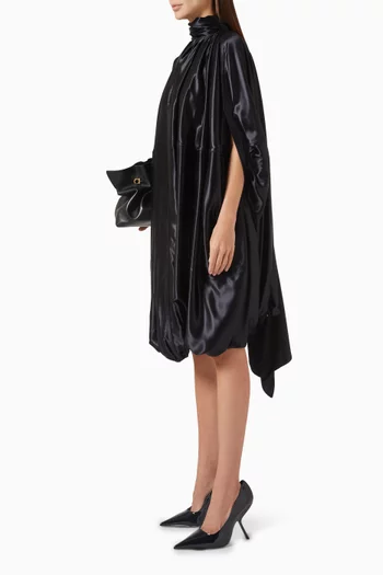 فستان قصير بوشاح وقصة واسعة فيسكوز