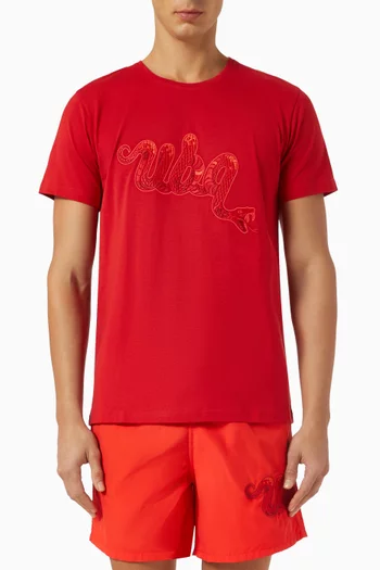 تي شيرت بطبعة أفعى بملمس بارز