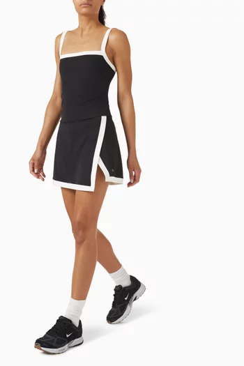 بلوزة مونا ريجور بلا أكمام نايلون مطاطي