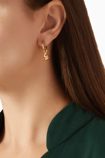 Savi Ridge Droplet Charm Earrings in 18kt Recycled Gold Vermeil