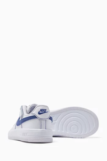 Force 1 Low LV8 EasyOn Sneakers