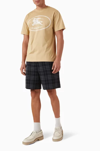 Knight Stamp T-shirt in Cotton