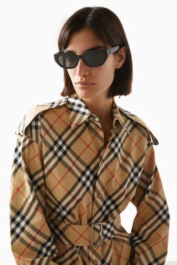 Cat-eye Sunglasses in Acetate