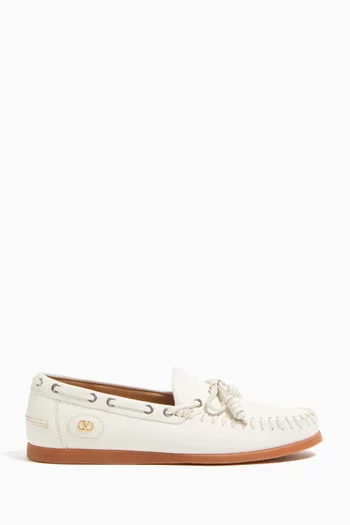 Palm Avenue Boat Shoes in Buffalo Leather
