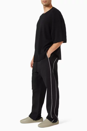 Relaxed Piped Sweatpants in Fleece