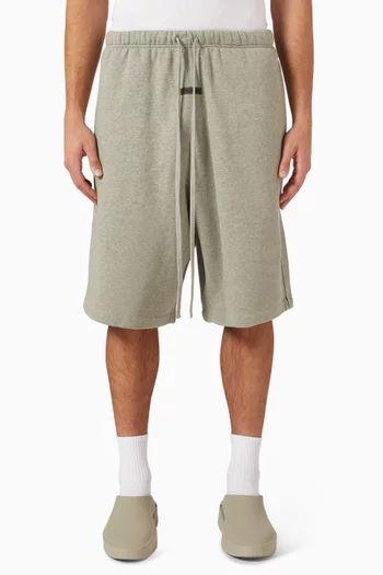 Basketball Piped Shorts in Fleece
