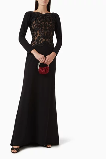 فستان سهرة نايانا مزين بتطريزات كريب