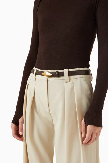 حزام بمشبك بتصميم ماسي جلد