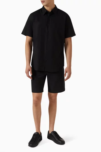 9" Classic Shorts in Stretch Tech