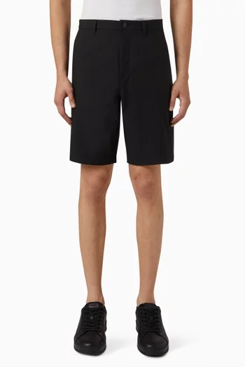 9" Classic Shorts in Stretch Tech