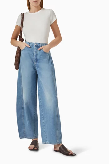 تي شيرت بقصة ضيقة قليلاً قطن عضوي