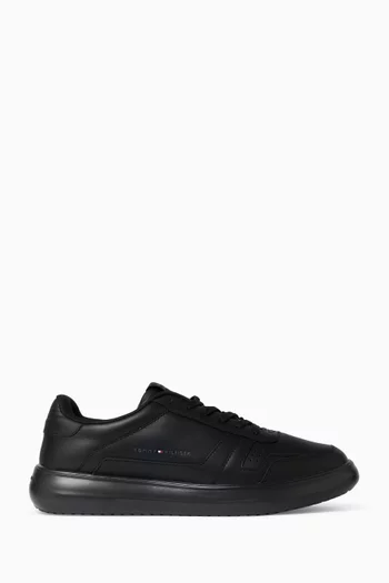 Modern Lightweight Sneakers in Leather
