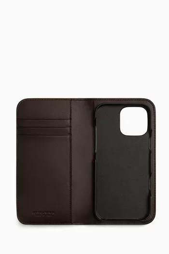 iPhone 16 Pro Case in Intrecciato Leather