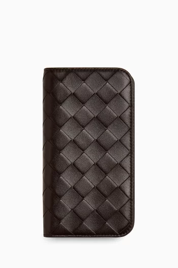 iPhone 16 Pro Case in Intrecciato Leather