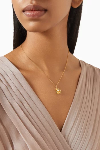 Venus Pearl Necklace in Gold-plated Brass
