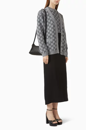 بلوزة بوجهين صوف بشعار حرفي GG‏