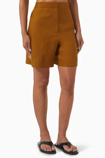 Tailored Elasticated-waist Shorts in Linen