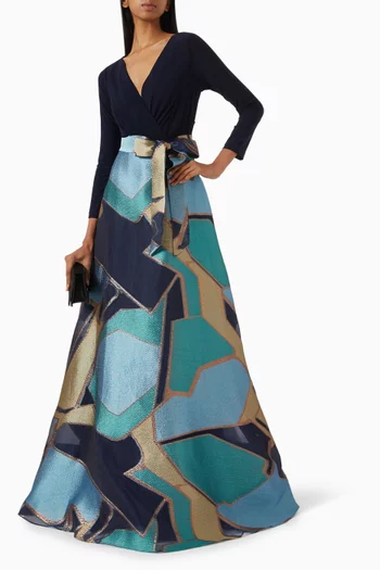 فستان بنقشة هندسية جاكار جيرسيه وأورجانزا