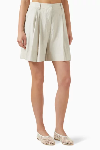 شورت كروز بقصة ساق ملائمة للجسم كتان