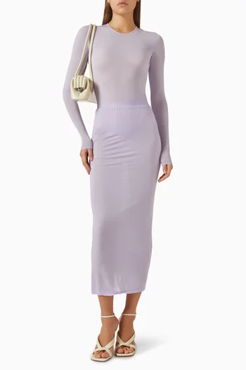 تنورة بقصة ضيقة شفافة