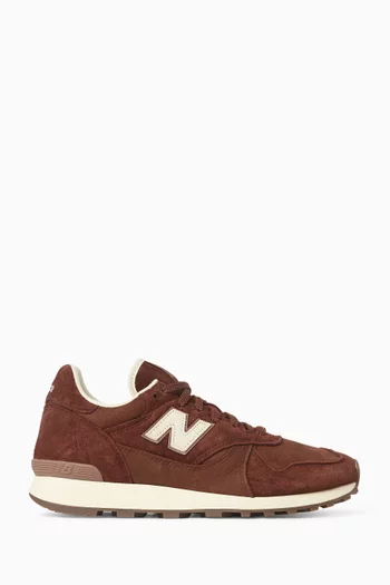 475 Sneakers in Suede