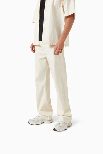 9060 Sneakers in Suede & Mesh