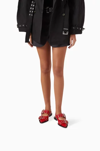 Feminine Buckle Ballet Flats in Faux Naplack Leather