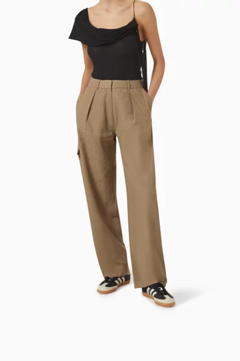 Samba OG Low-top Sneakers in Suede