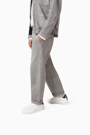 سنيكرز بيور ستار جلد