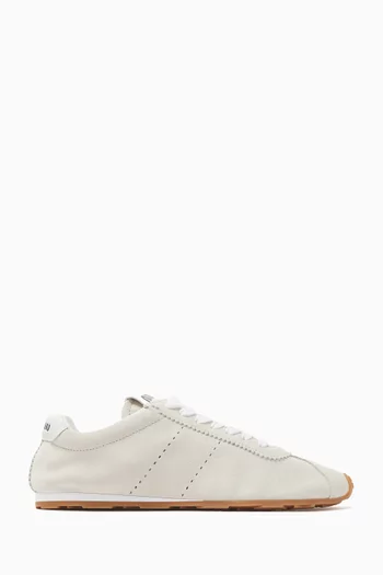 Plume Sneakers in Suede