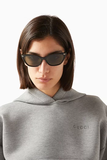 Cat-eye Sunglasses in Acetate