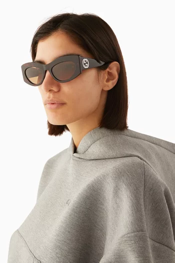 Cat-eye Sunglasses in Recycled Acetate