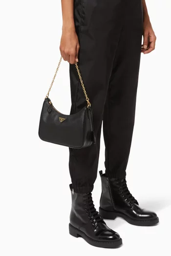 Triangle Logo Re-edition 2005 Shoulder Bag in Saffiano Leather