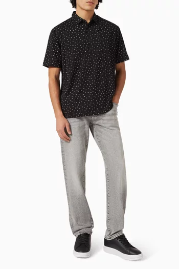 بنطال جينز بقصة ساق مستقيمة دينم