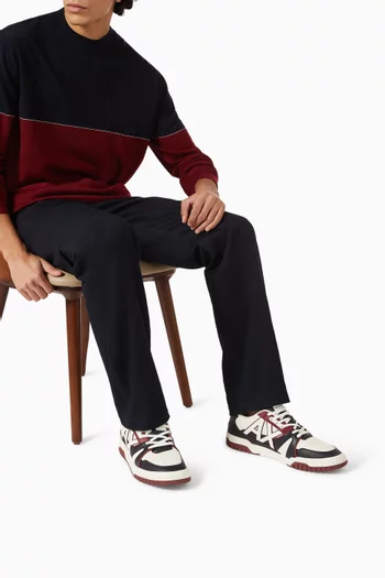 سنيكرز بشعار AX جلد صناعي