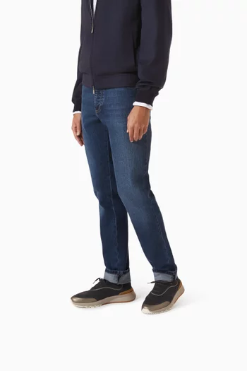 سنيكرز بنسيج قطن معالج