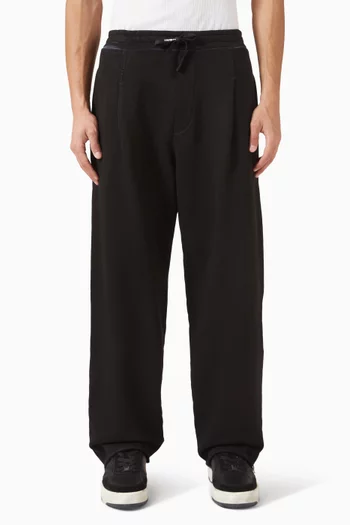 بنطال رياضي برباط تضييق