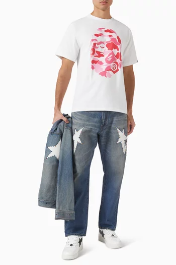 تي شيرت بطبعة رأس غوريلا كبيرة وشعار ABC‏ ونقشة مموهة قطن