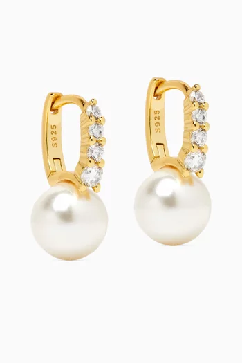 أقراط هاجي بيانكا مرصعة باللؤلؤ فضة إسترلينية مطلية ذهب عيار 18