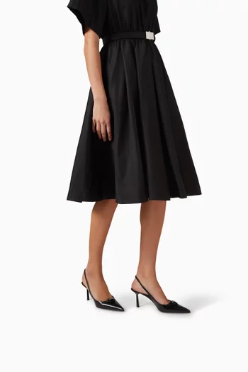 حذاء كلاسيك بسير خلفي وشعار الماركة جلد ناعم