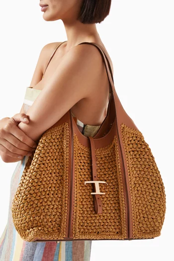 Medium T Timeless Shopping Bag in Raffia